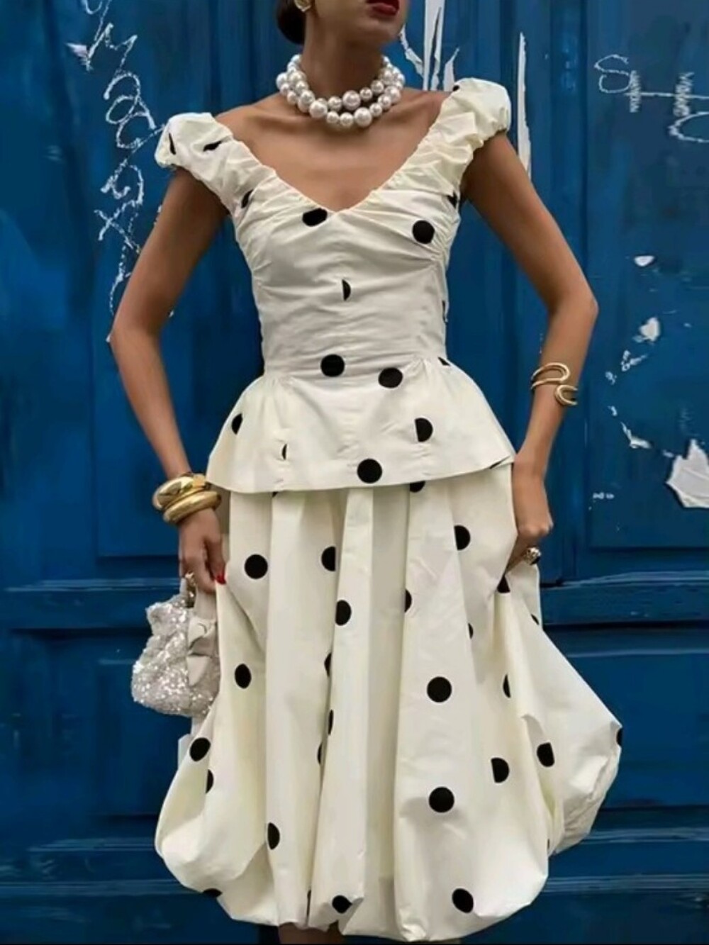 Elegant Polk Dot Women's Vest Skirts Suit V-Neck Sleeveless Pleated Skirts Lady
